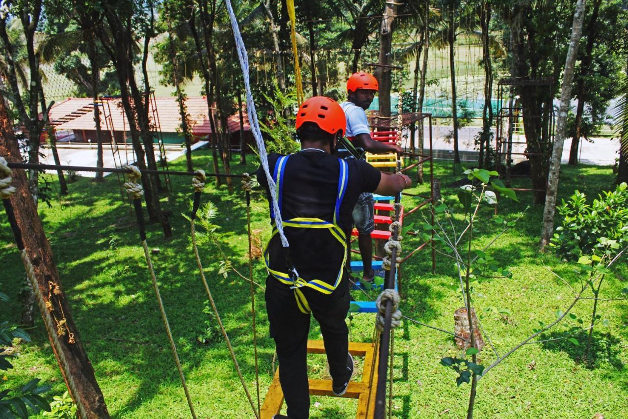 Cs County Resort Sakleshpur Exteriér fotografie