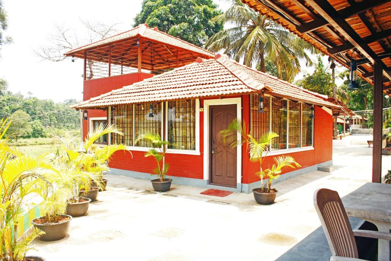 Cs County Resort Sakleshpur Exteriér fotografie