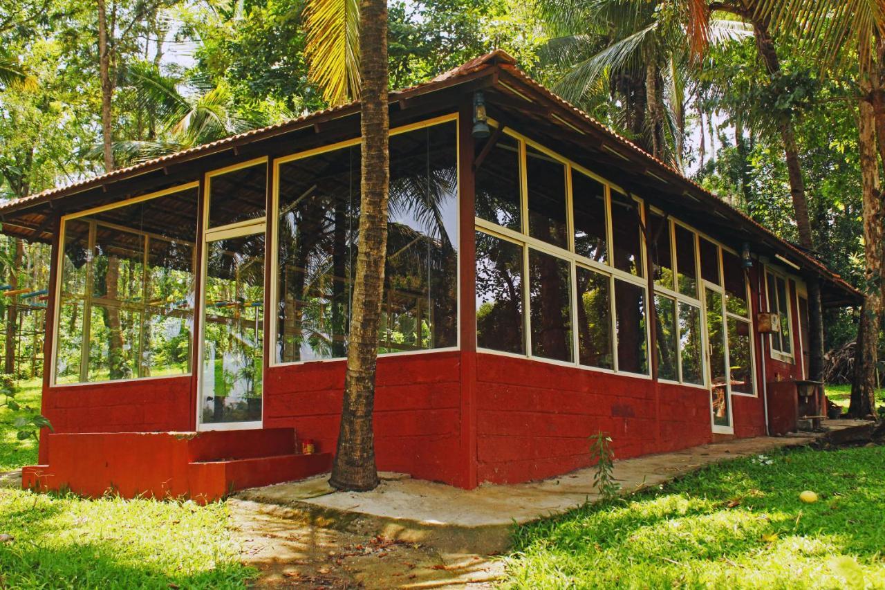 Cs County Resort Sakleshpur Exteriér fotografie