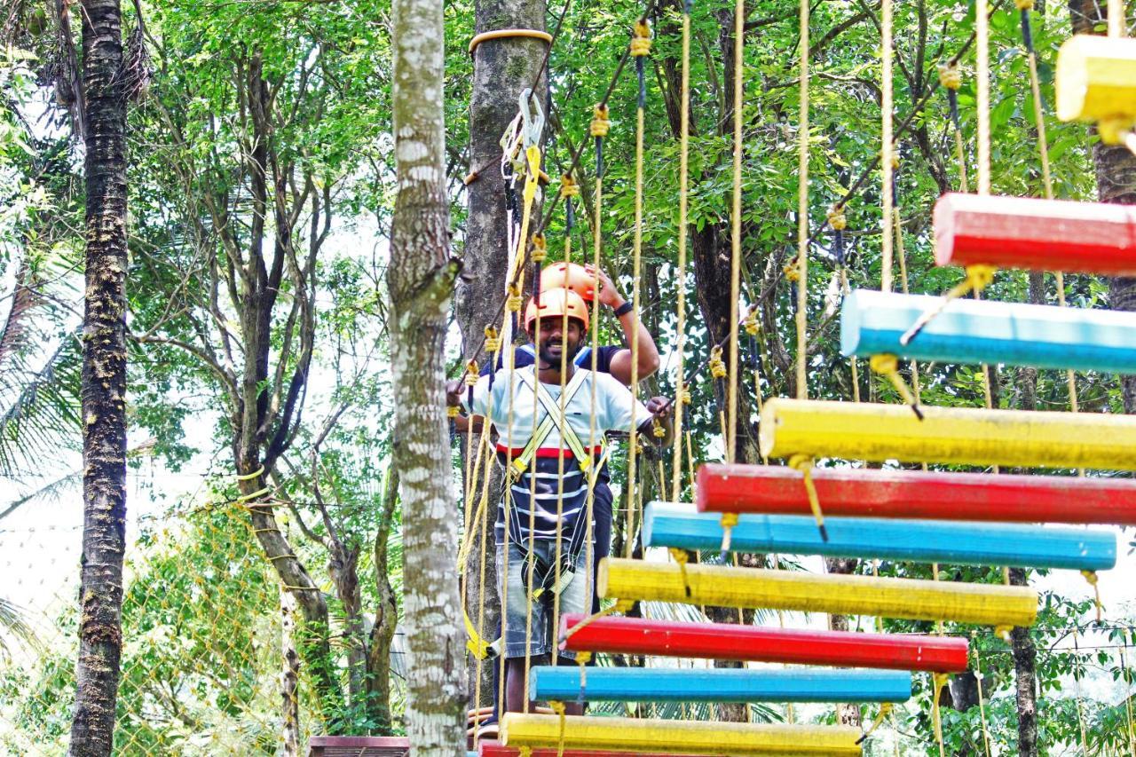 Cs County Resort Sakleshpur Exteriér fotografie
