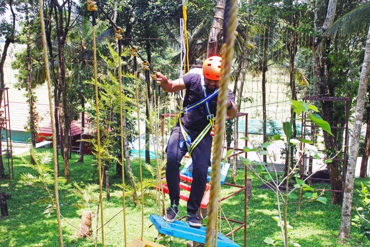 Cs County Resort Sakleshpur Exteriér fotografie