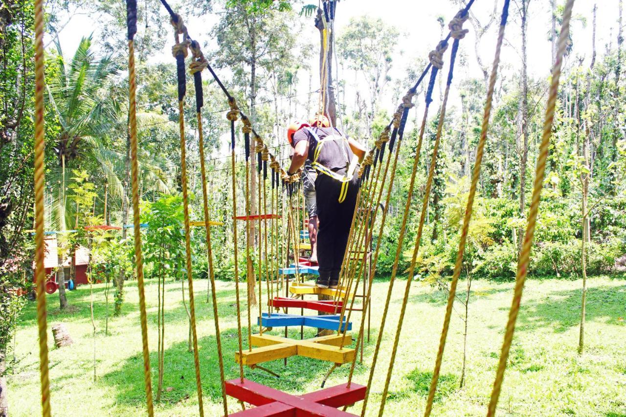 Cs County Resort Sakleshpur Exteriér fotografie